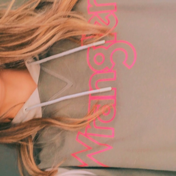 Rare Wrangler Sweatshirt - Picture 3 of 4